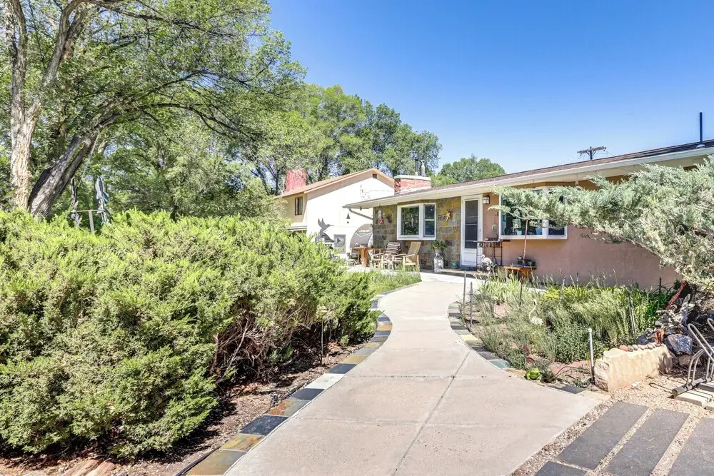 Walk to Main St: Carbondale Apt w/ Shared Patio