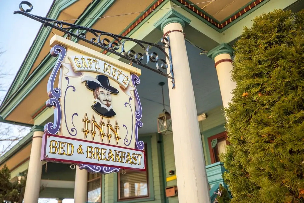 Captain Mey's Inn