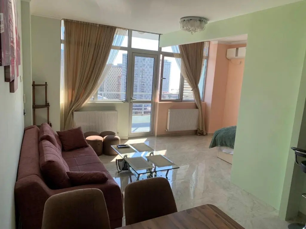 Yalcin star 2 rooms 18 floor