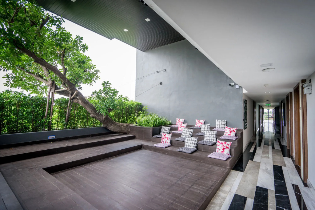 Onix Hotel Bangkok