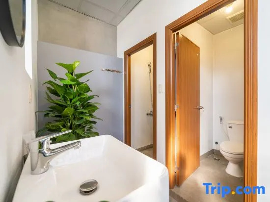 5BR/6BA Home+ Free Pickup & SIM ¤ BBQ+ City Centre
