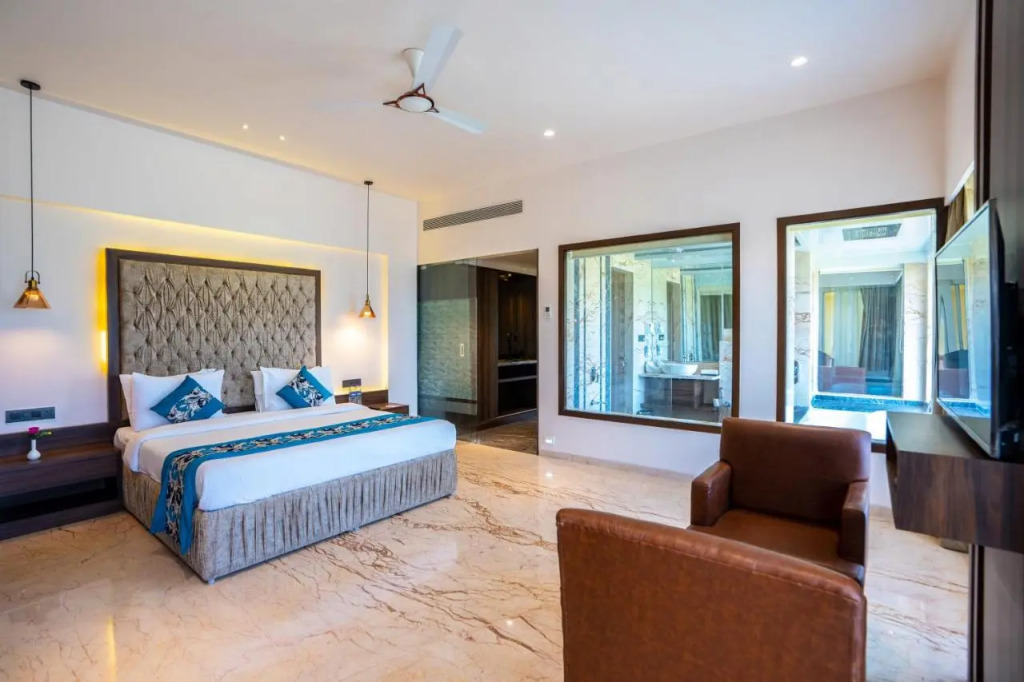 Tropical Retreat