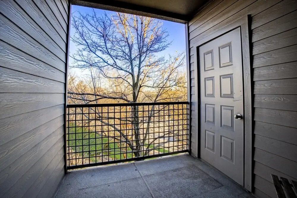 Apartments near Houston Medical Center & Rice University by Frontdesk