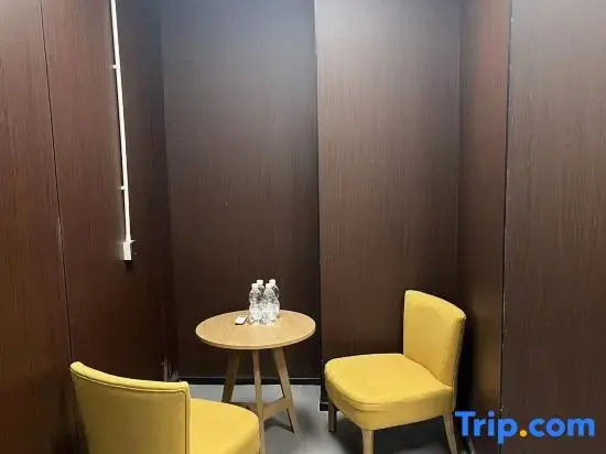 voco Chengdu Chunxi Road by IHG