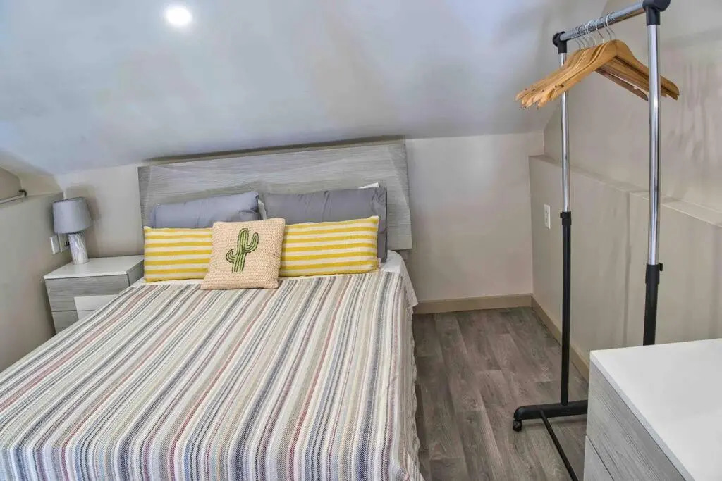 City Views Spacious Mezzanine Apartments