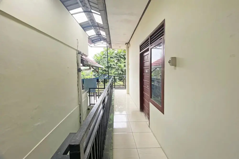 SPOT ON 92037 Jokotole 2 Homestay