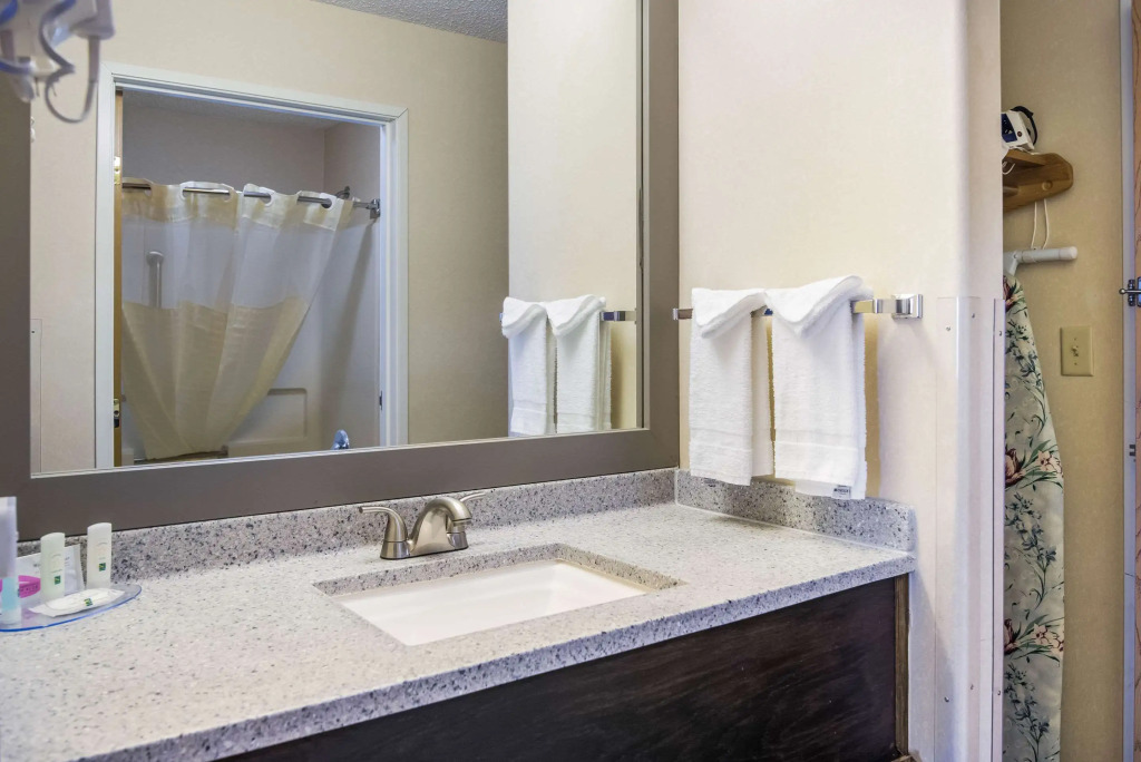 Quality Inn & Suites Pueblo West