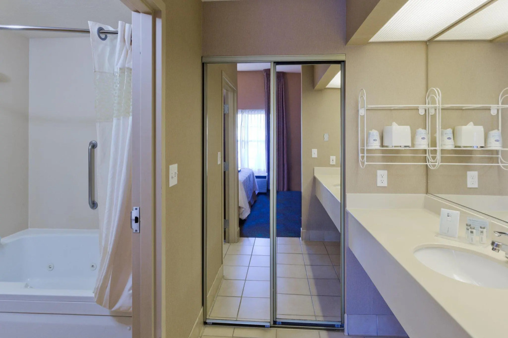 Hampton Inn & Suites Phoenix-Goodyear