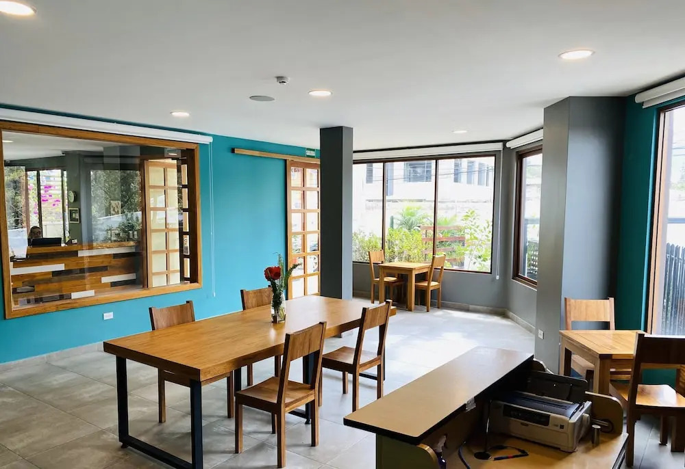 Ilalo Garden Hotel & Restaurant