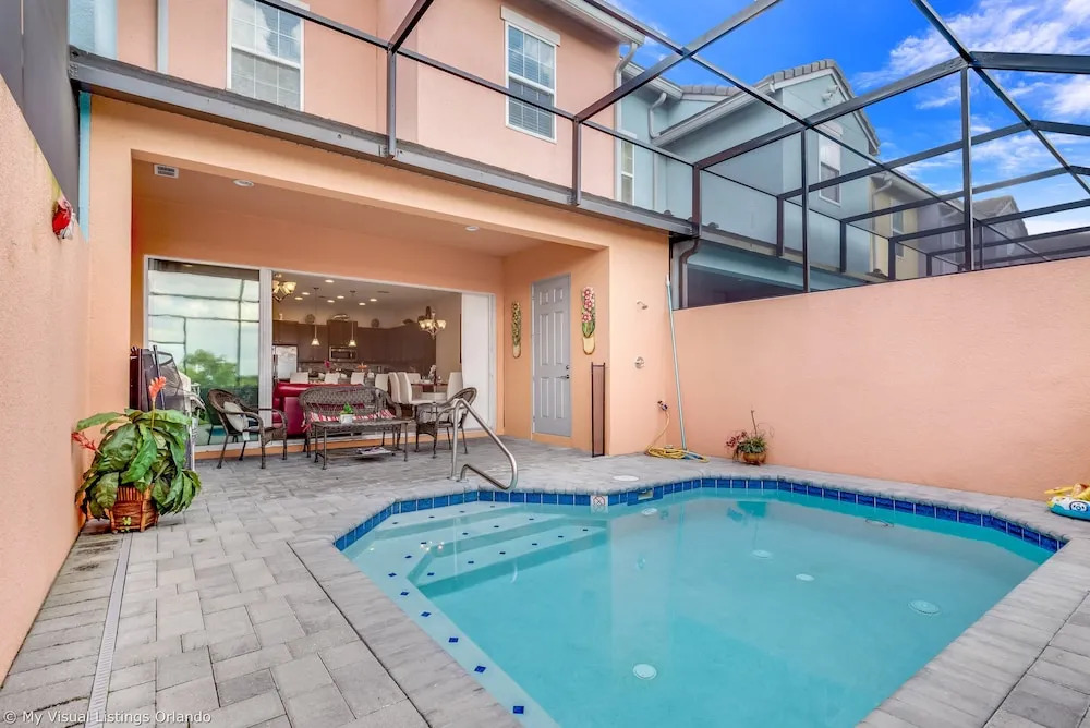 430cd Magical 4 Bedroom 4.5 Bathroom Town Home