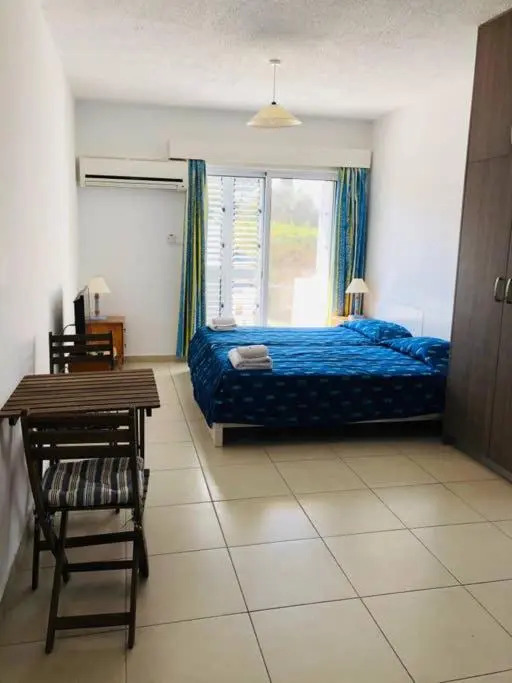 Modern studio apartment in Paphos Gardens Resort