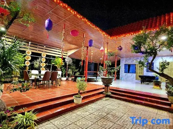 Sala Ho Tram Homestay & Villa