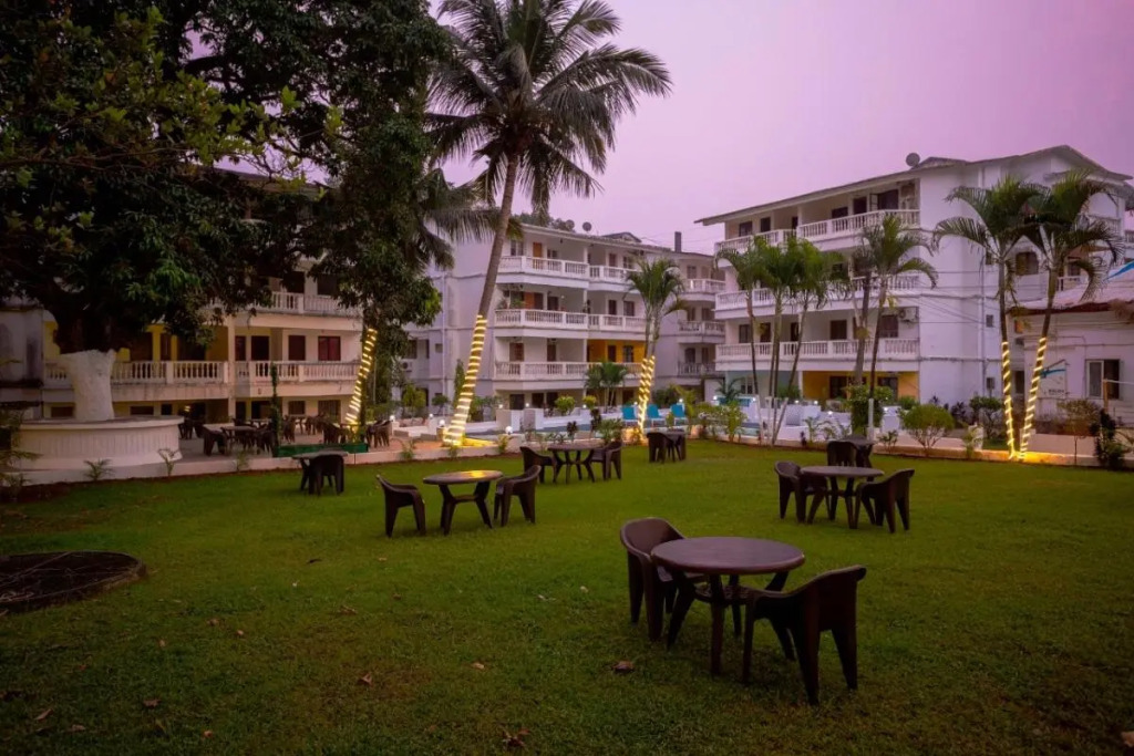 Candolim Hideout Resort