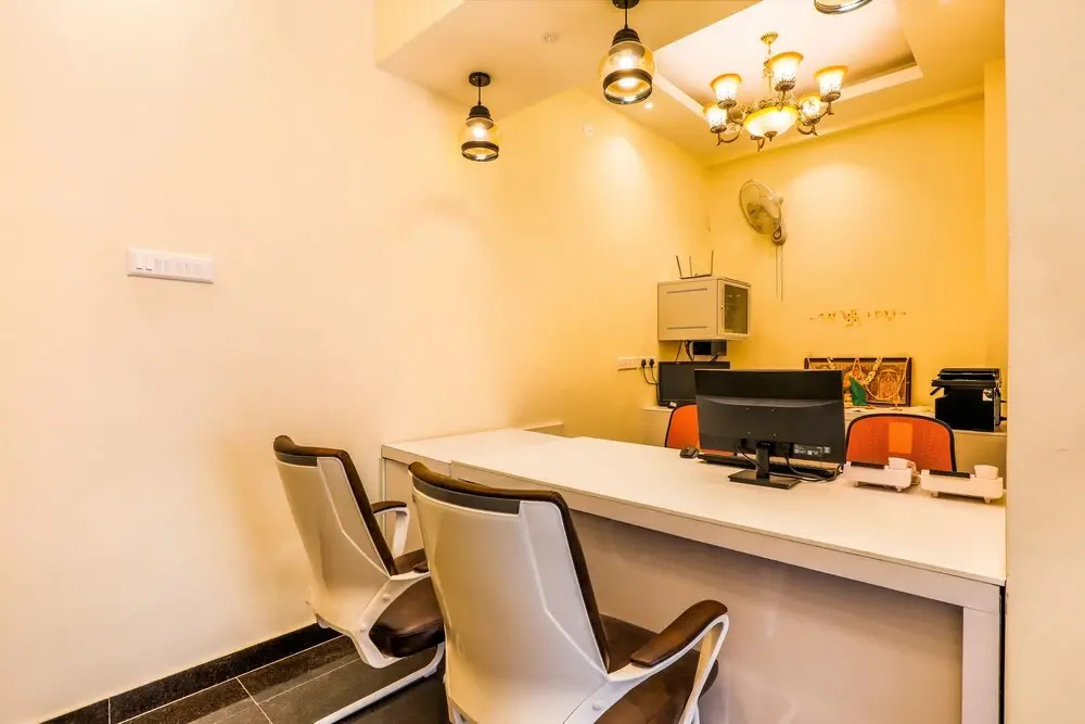 Fabhotel Elephant Suites