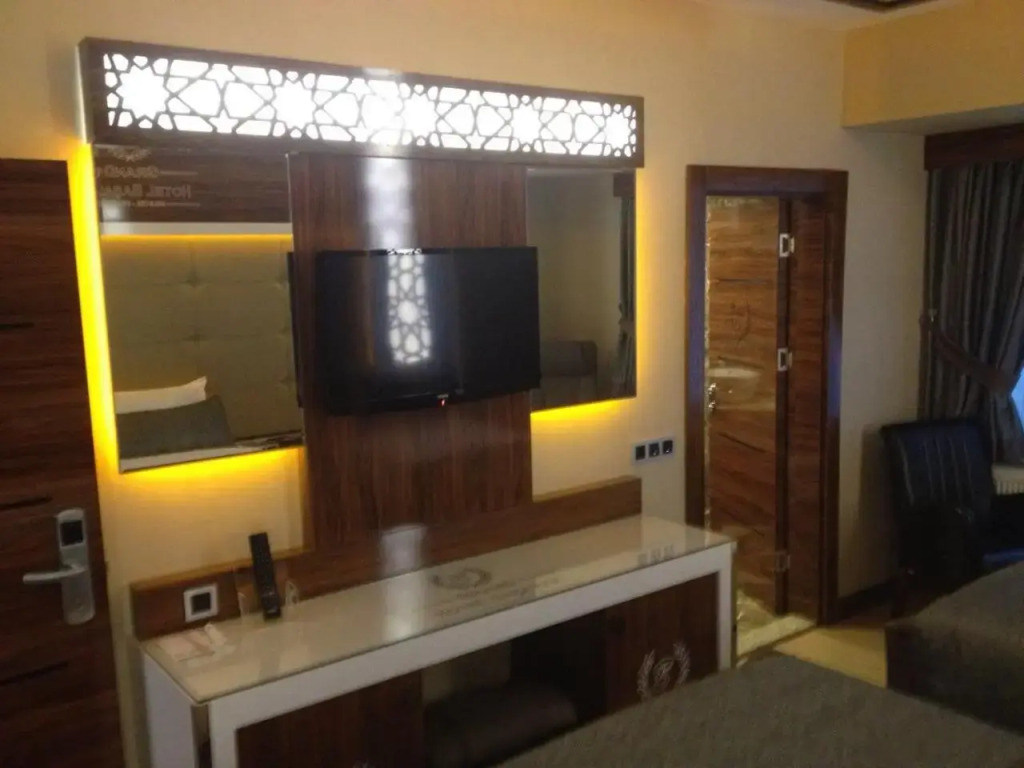 Grand Hotel Basaran