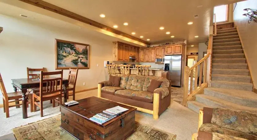 Lakeside Resort Properties