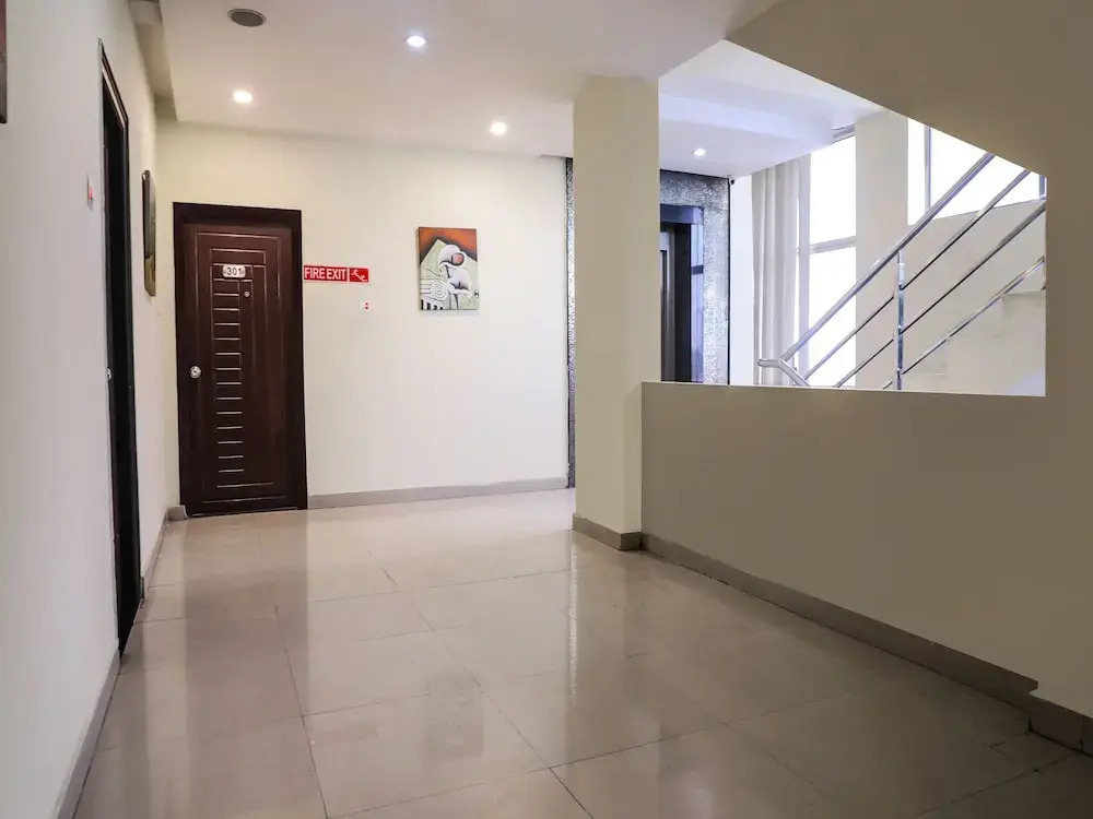 OYO 16436 V Hotels