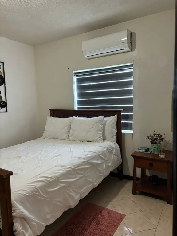Denyse Home Cottage