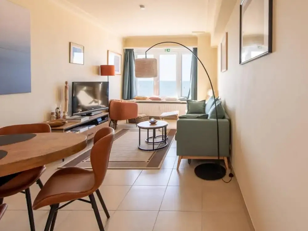 Apartment on the Dike in Ostend Center