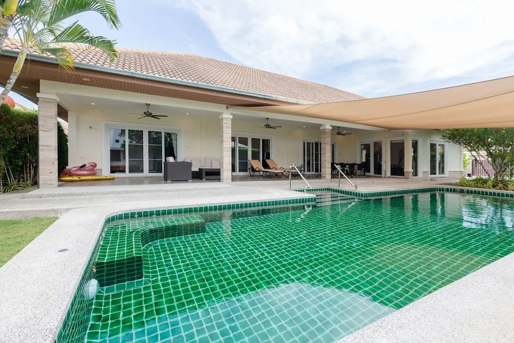 Private Pool Villa With 3 Bedrooms Oph3