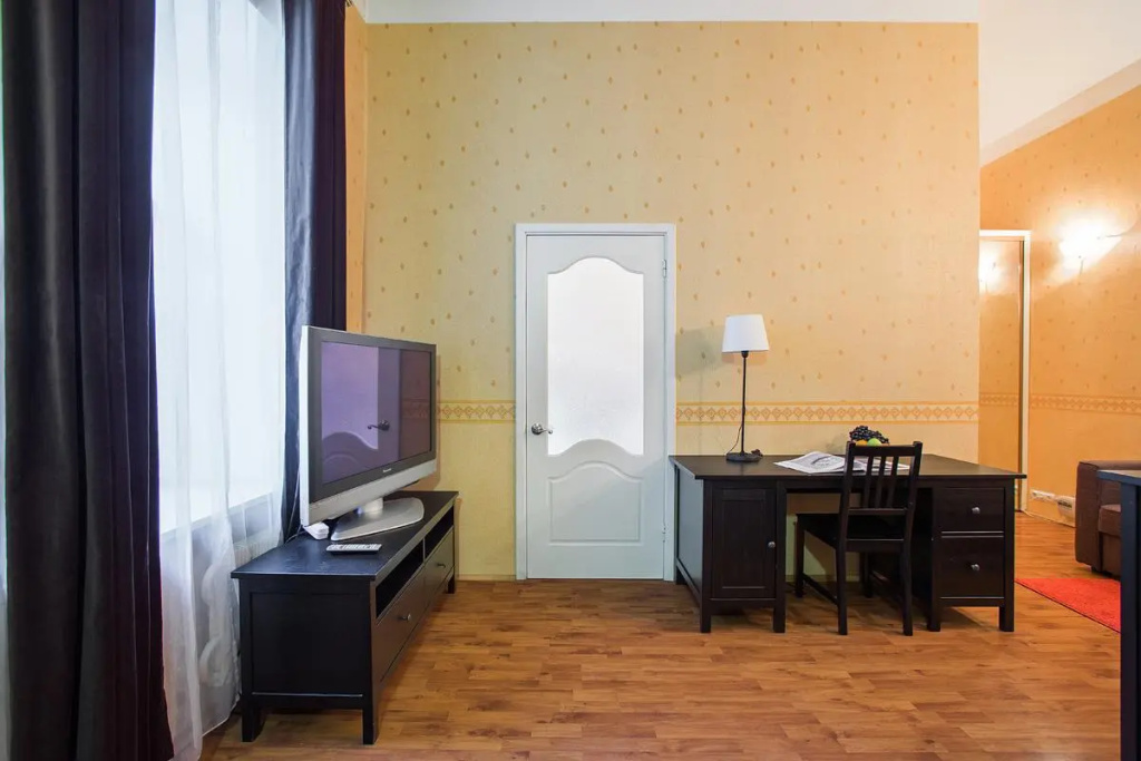 Rent Flat in Moscow (Рент Флэт ин Москоу) на переулке Даев