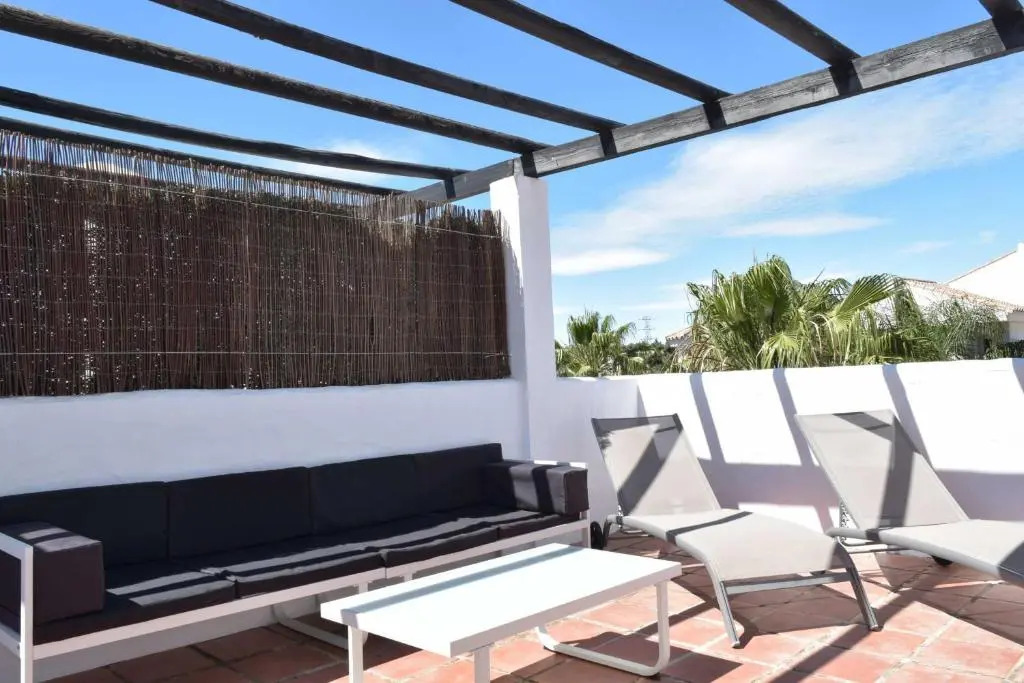 Ático duplex en Los Naranjos, Marbella