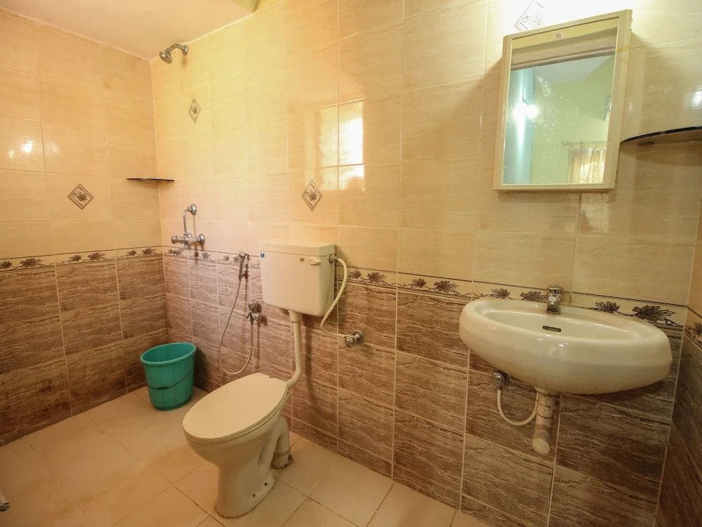 OYO 10093 Home Pool View 1BHK Calangute