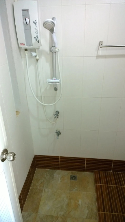 The Aree Grand Apartment