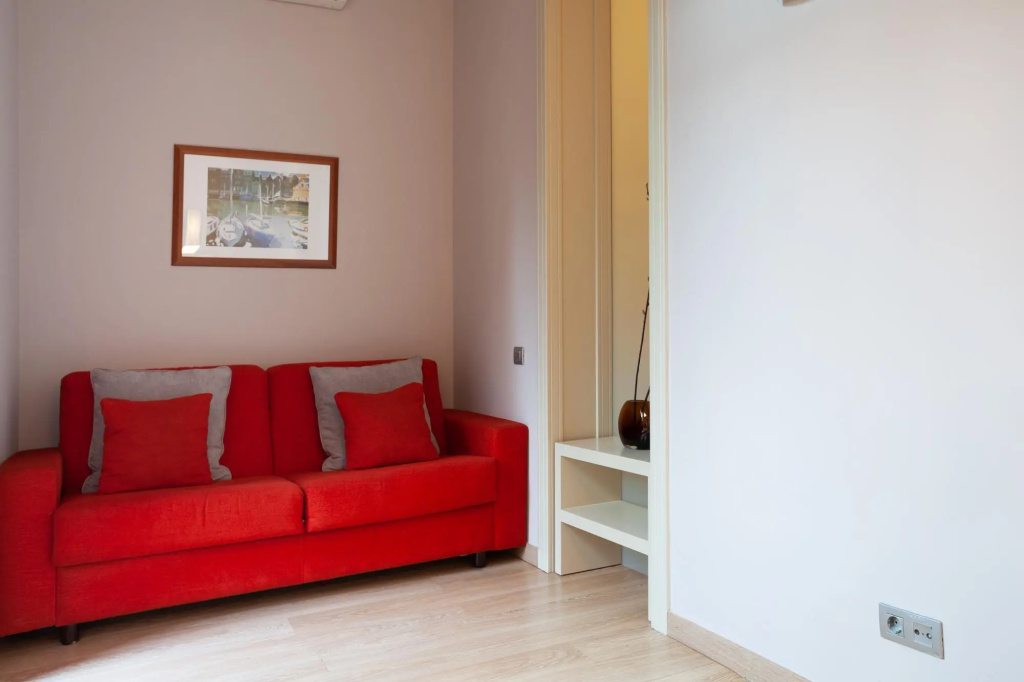 MIRO B · Renovated apartment near Plaza Catalunya