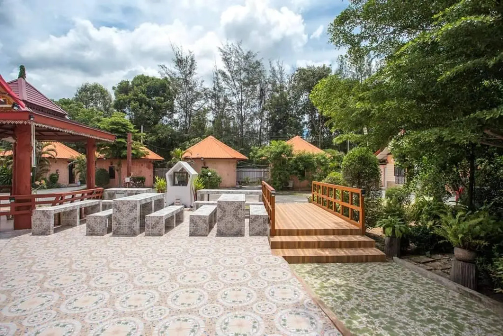 Vimanmek Resort