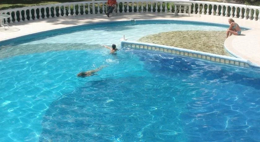 Banana Bank Lodge & Jungle Horseback Adventures
