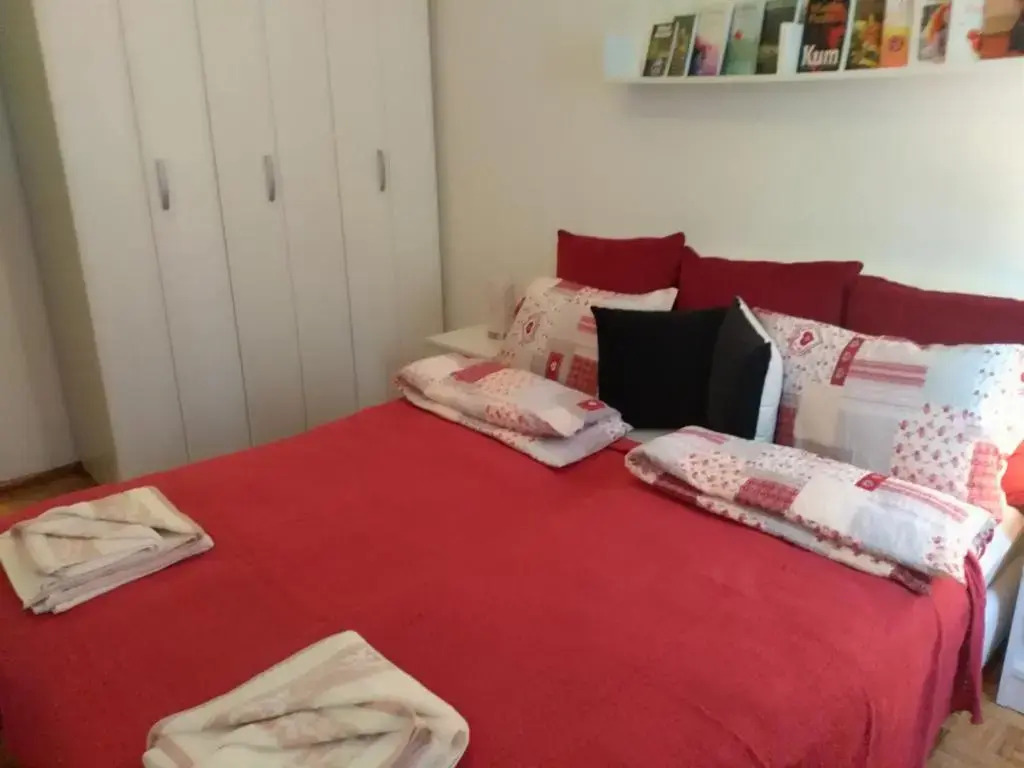 Apartment oaza mira