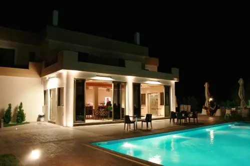 Zeis Edo Luxury Apartments