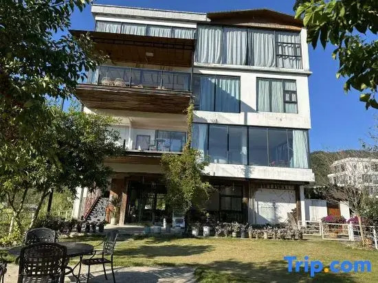 Huatianli Homestay