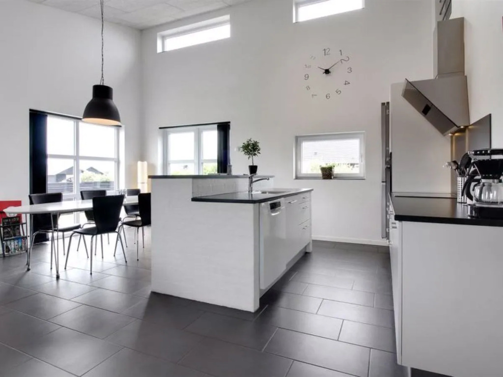 "Adela" - 400m from the sea in NW Jutland