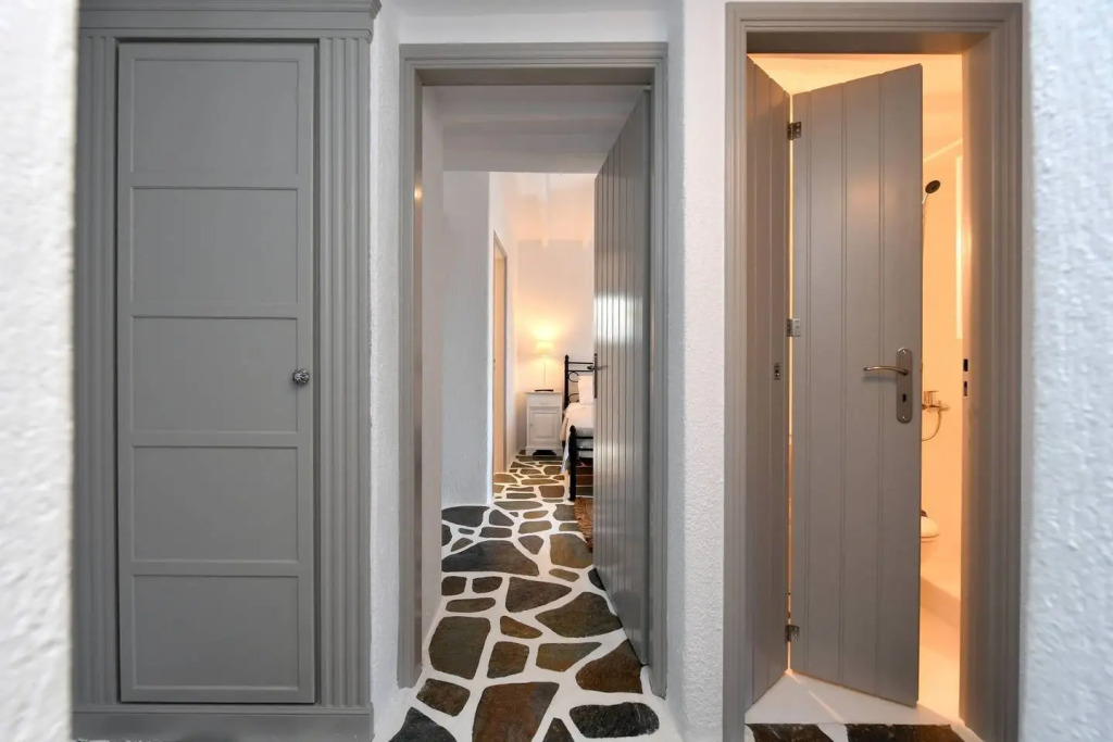 Santa Flora 3 Bedroom House â Parikiaâs Edge
