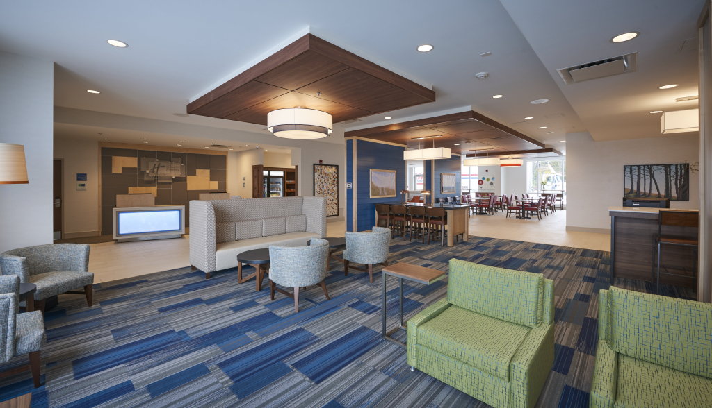Holiday Inn Express & Suites St. Johns Airport by IHG