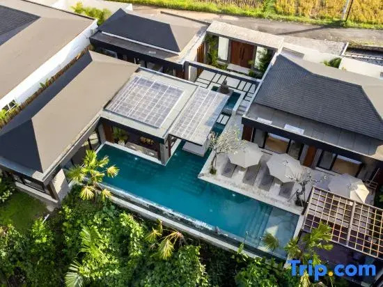 Villa Golden Lion by BaliSuperHost