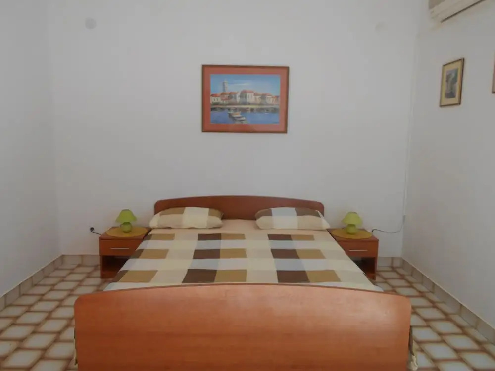 Apartment Near Novalja Center