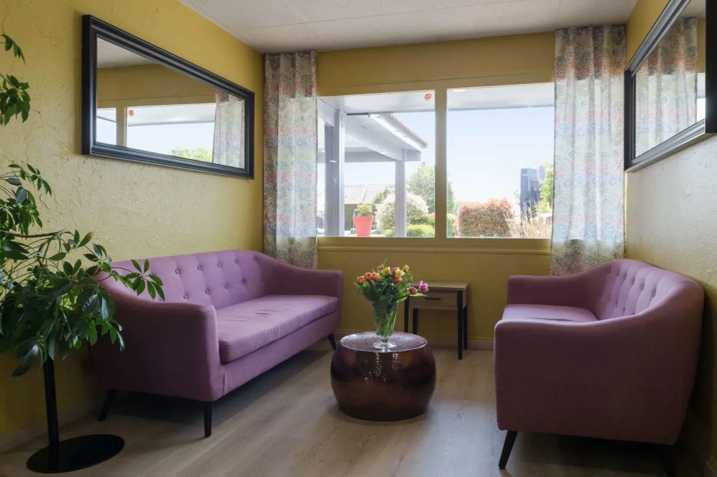 BRIT HOTEL Confort CAMBRAI