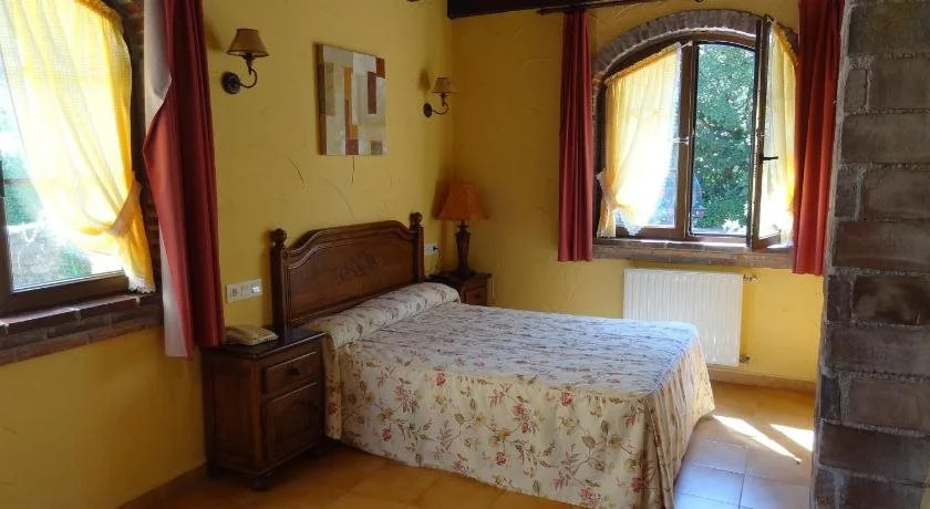Hotel Intriago I & II