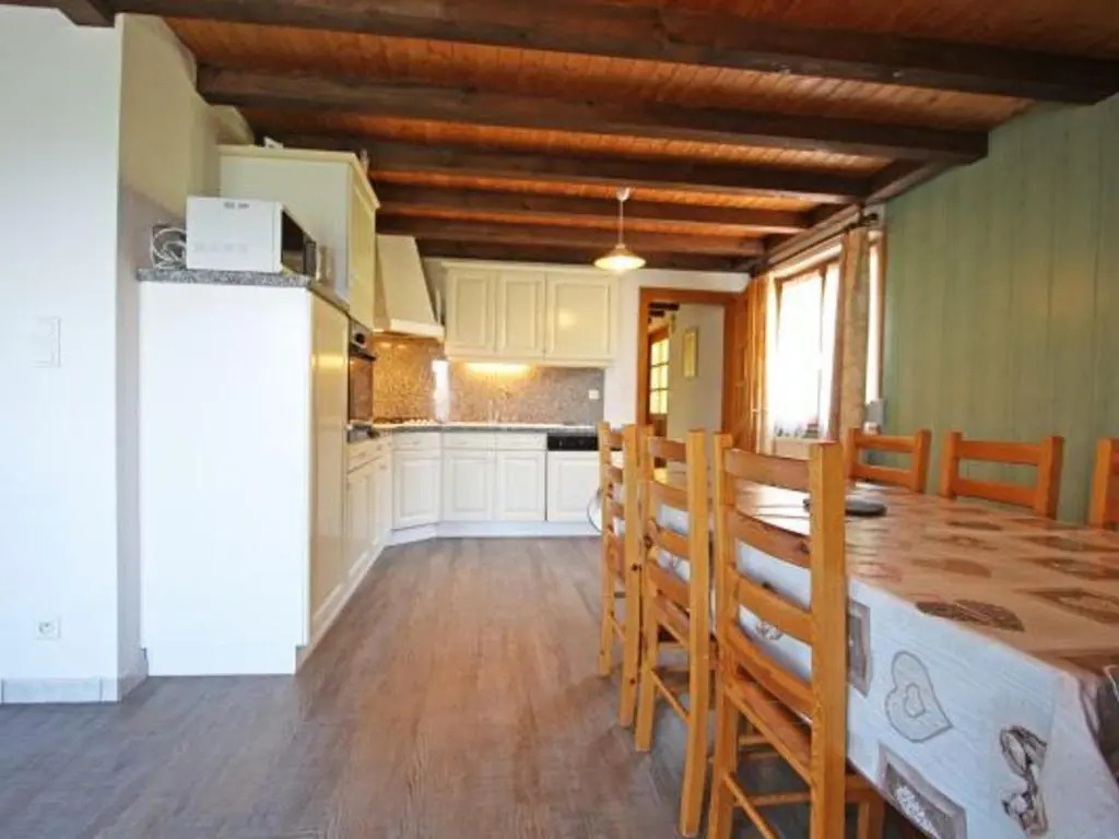 Gîte confortable à Basse-sur-le-Rupt - 3 chambres, terrasse, proche La Bresse - FR-1-589-42
