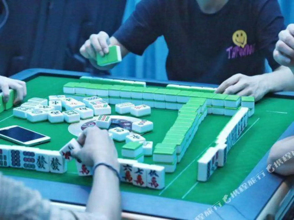 Vina Esports Hotel