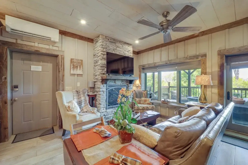 1 Mi to Beech Mtn: Cabin w/ Fire Pit & Bbq!