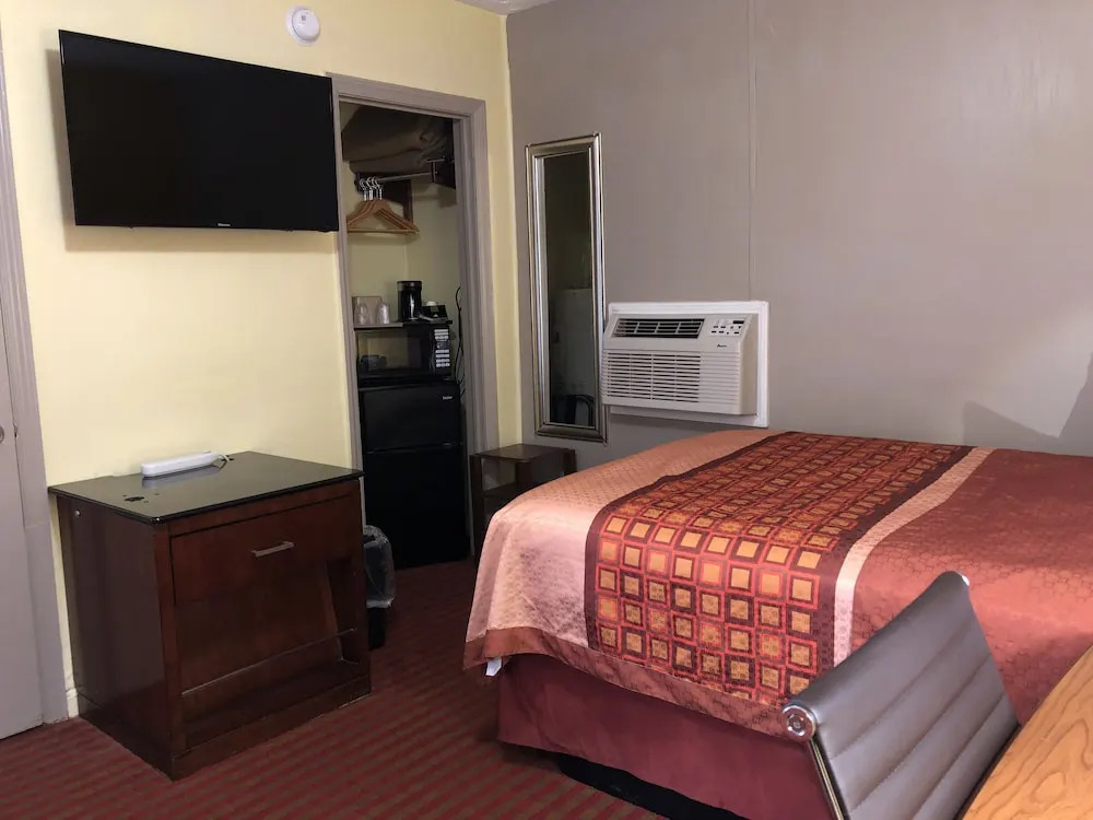 Ellijay Inn - Downtown Ellijay