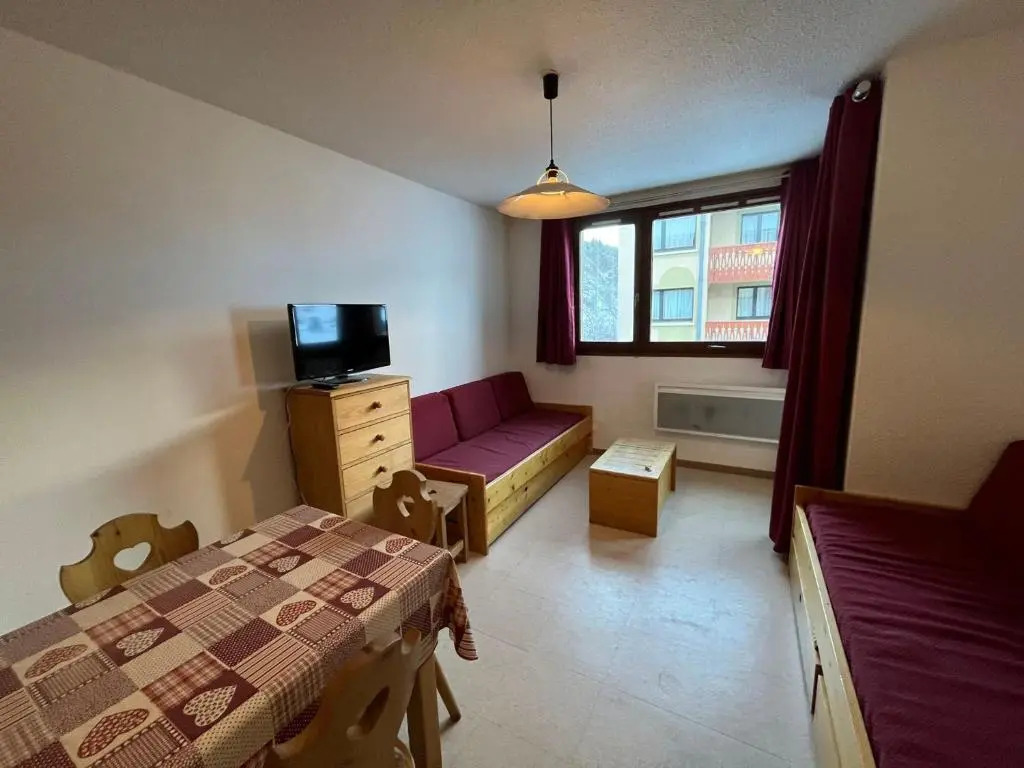 Appartement Lanslebourg-Mont-Cenis, 2 pièces, 5 personnes - FR-1-508-40