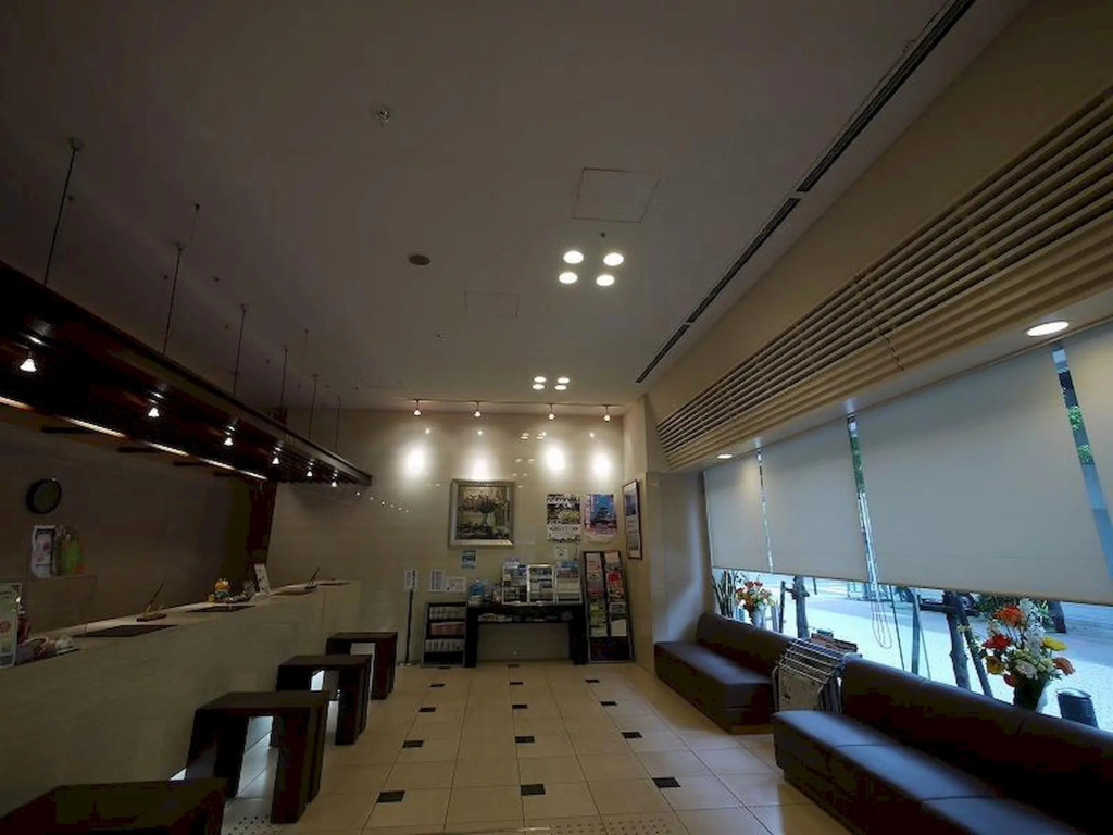 Hotel Route-Inn Osaka Honmachi