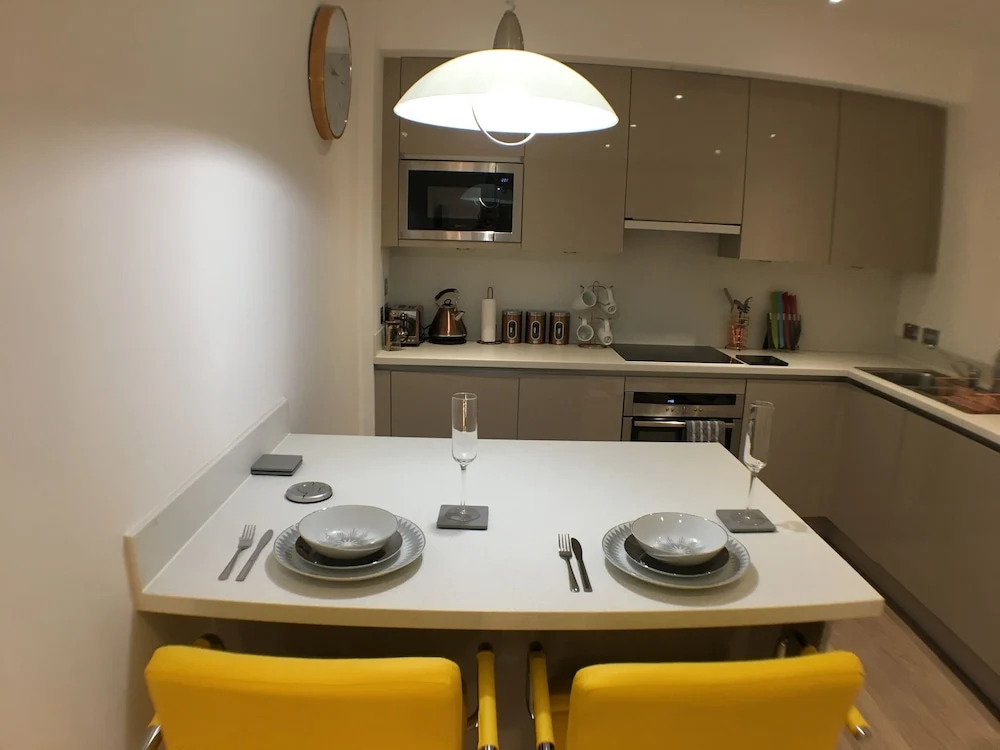 Victoria Street Apartments