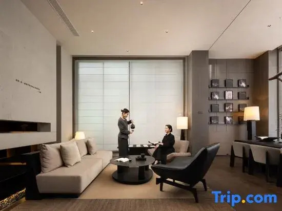Wuhan Hankou Financial Centre Hong Kong Road ATOUR Hotel