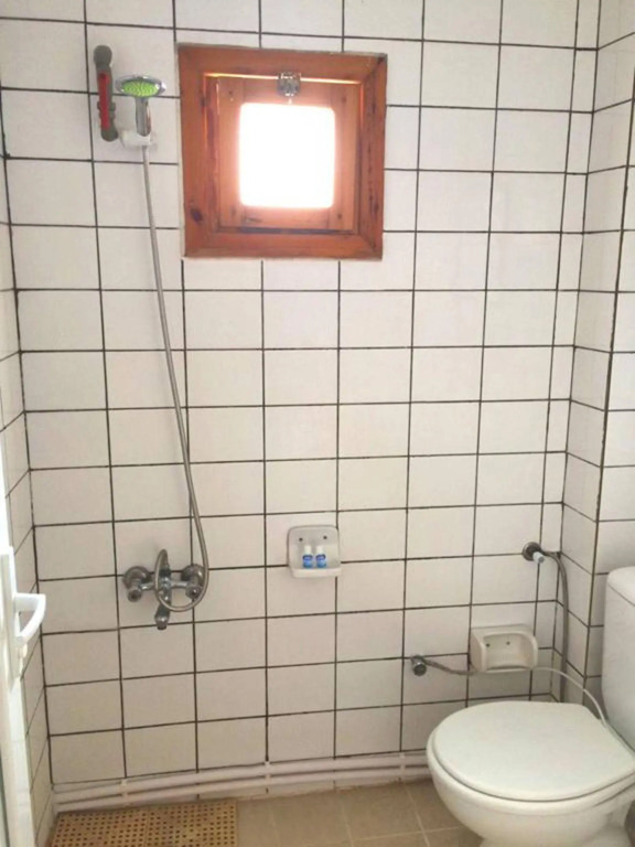 Karya Hotel